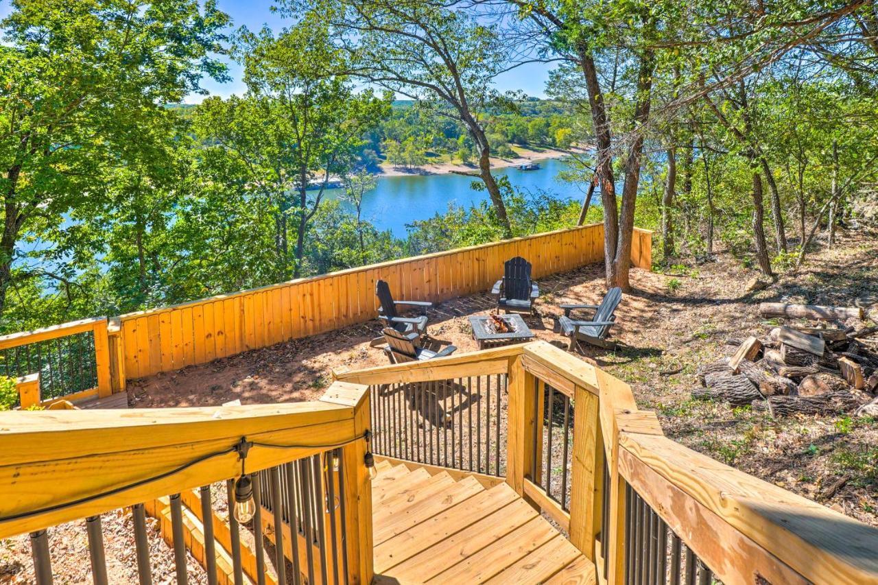 Colorful Golden Getaway With Panoramic Views!ヴィラ エクステリア 写真