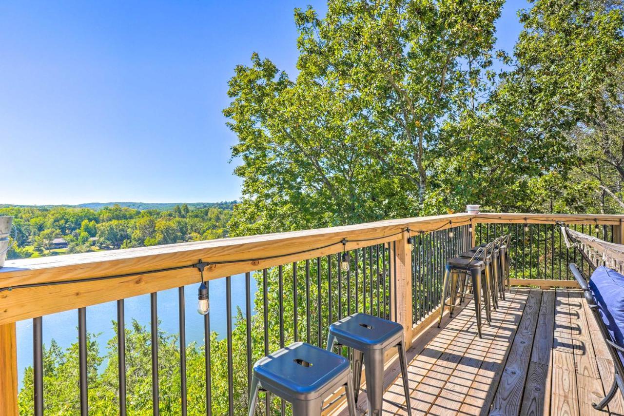 Colorful Golden Getaway With Panoramic Views!ヴィラ エクステリア 写真