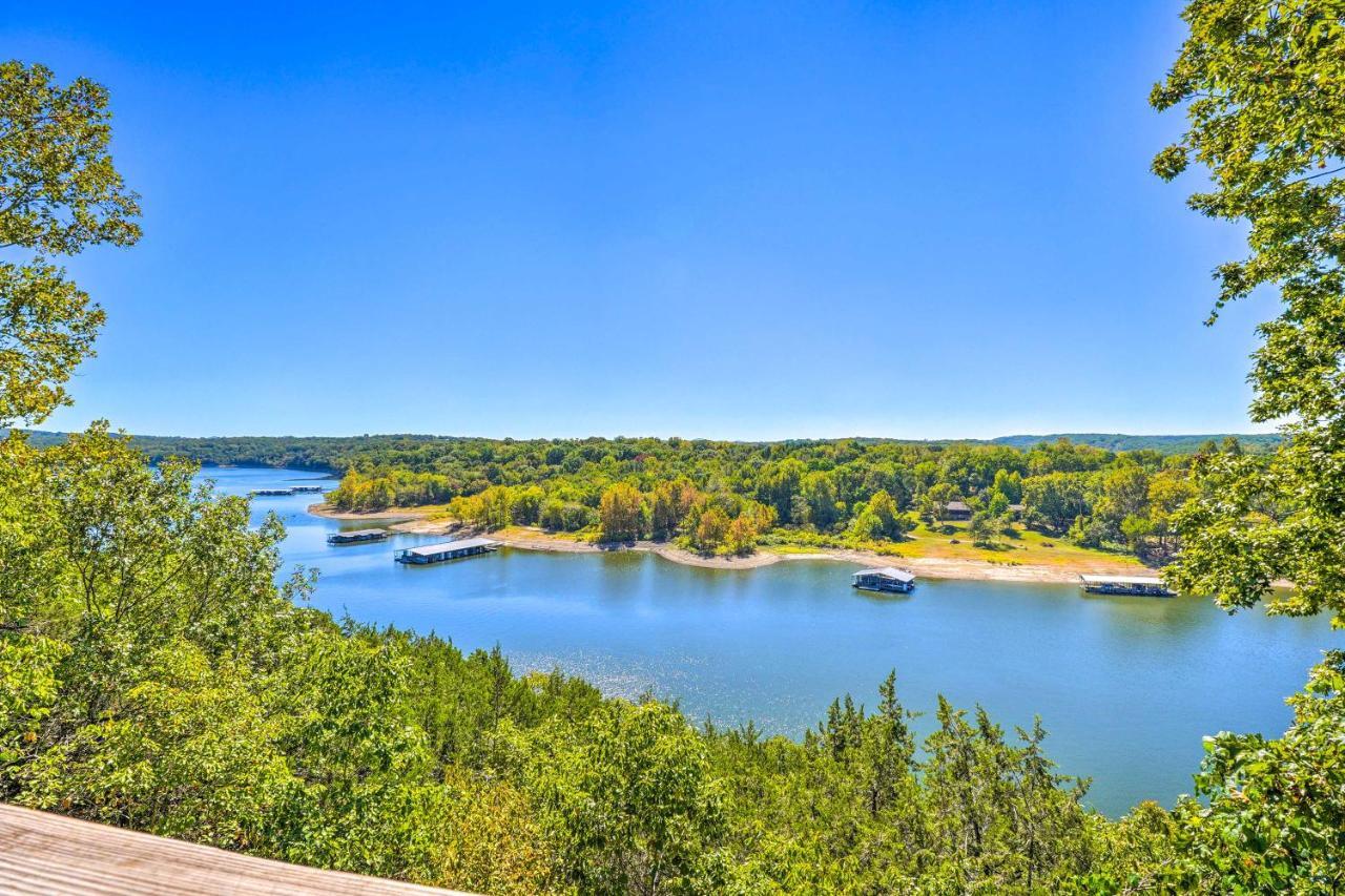 Colorful Golden Getaway With Panoramic Views!ヴィラ エクステリア 写真